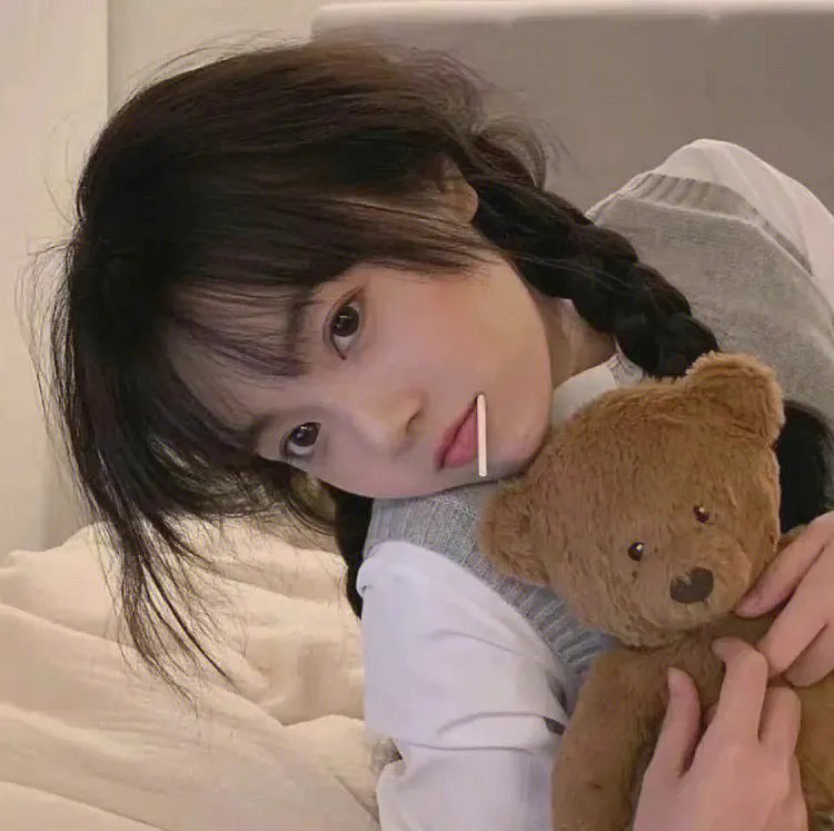 我和他都是新郎。