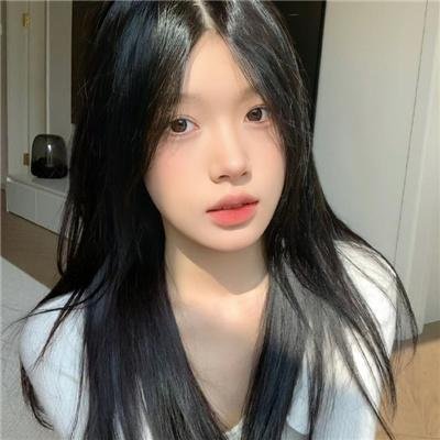 下山后，我被四个绝色师姐包围了